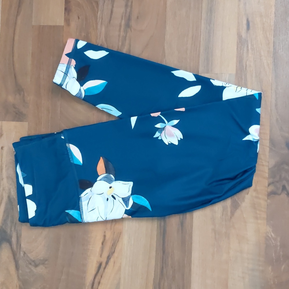 Athleta leggings with floral print